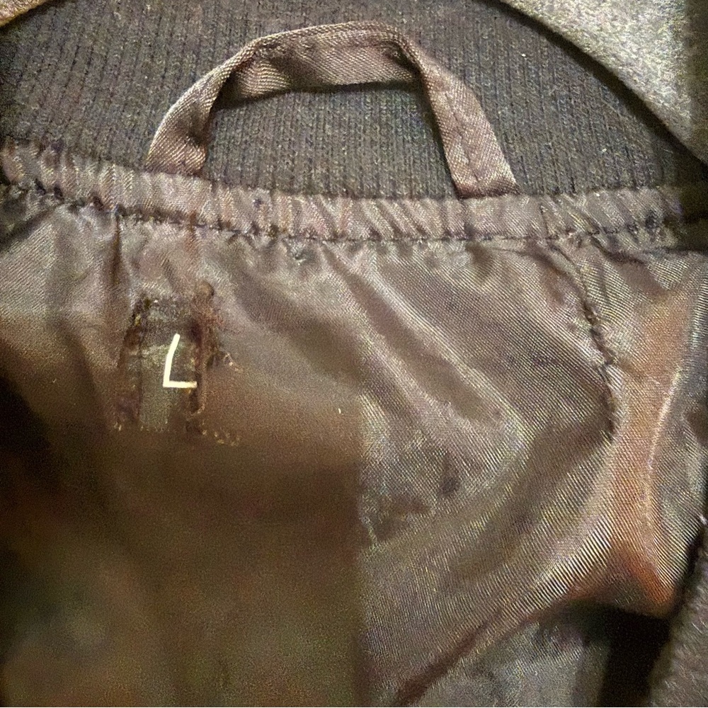 EUC Vintage Style Sukajan Bomber 🕊️ LU NYC Embroidered Crane Satin Jacket Y2K - Picture 7 of 8